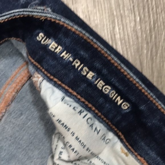 American Eagle High-Rise DarkWash Distressed Jeggings size 4 - Picture 7 of 8